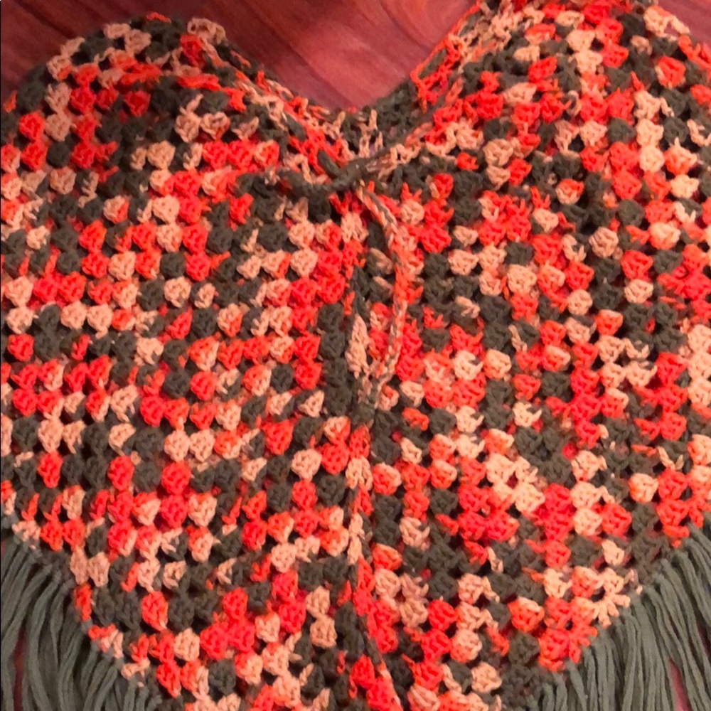 Handmade cape - Picture 2 of 3